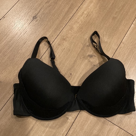 Size 38C Lace Bra - Picture 13 of 14